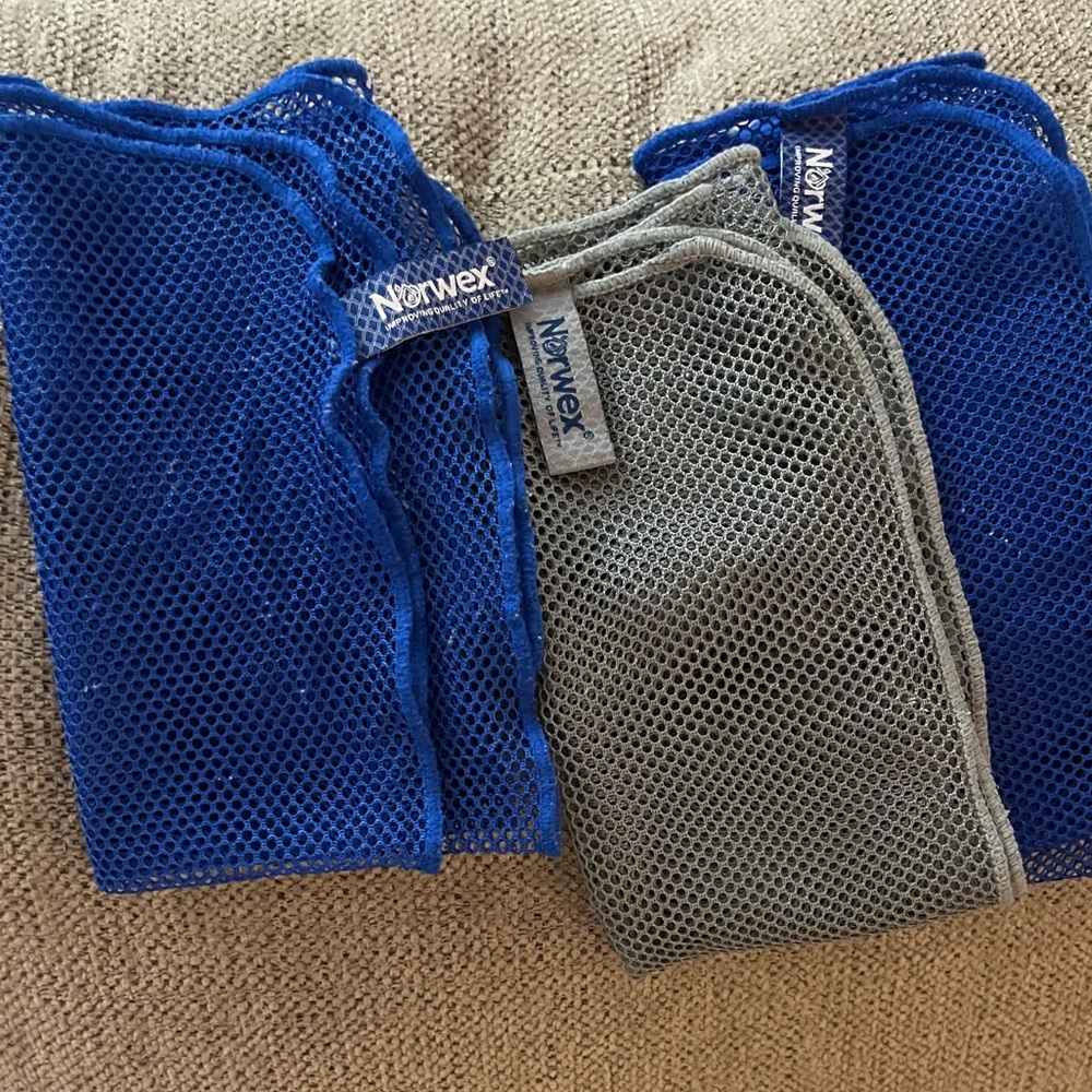 Set of 3 norwex dish cloths